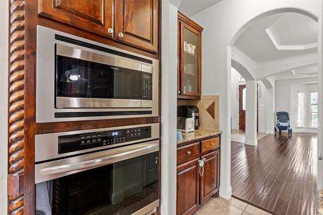 Building Photo - 3524 Hutch Dr