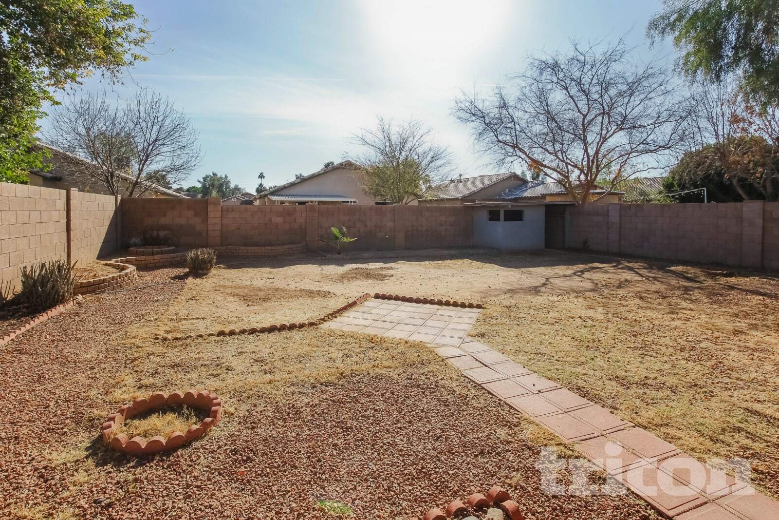 Building Photo - 4127 W Solar Dr