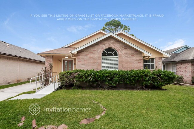 Building Photo - 11626 Sagecreek Dr