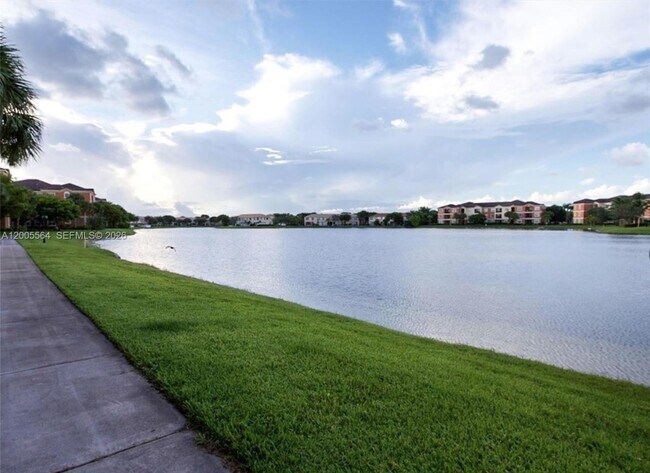 Building Photo - 4508 SW 160th Ave