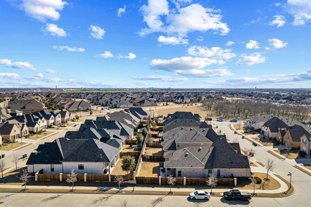 Building Photo - 2130 Sun Meadow Dr