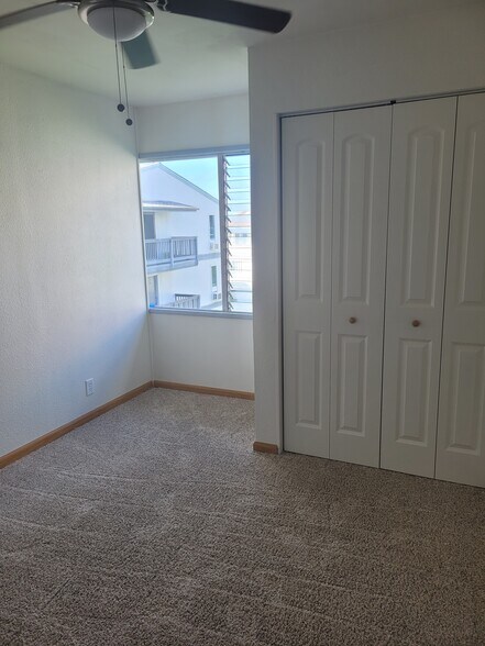 Building Photo - 46-267 Kahuhipa St