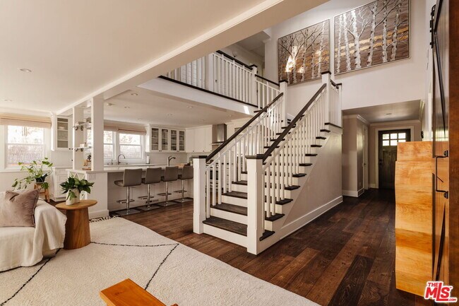 Building Photo - 1514 Willow Dr