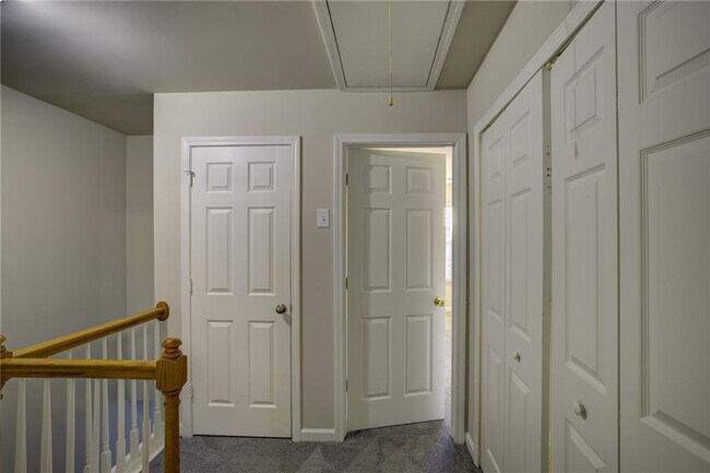 Building Photo - 2161 Meadow Peak Rd