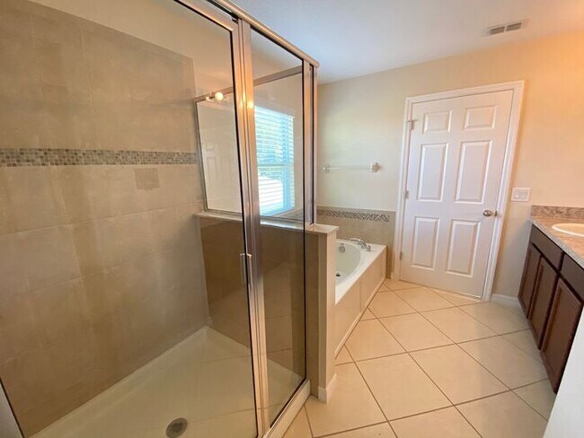 Building Photo - Mallard Pond-3528 Saxony Lane St. Cloud, FL 34772