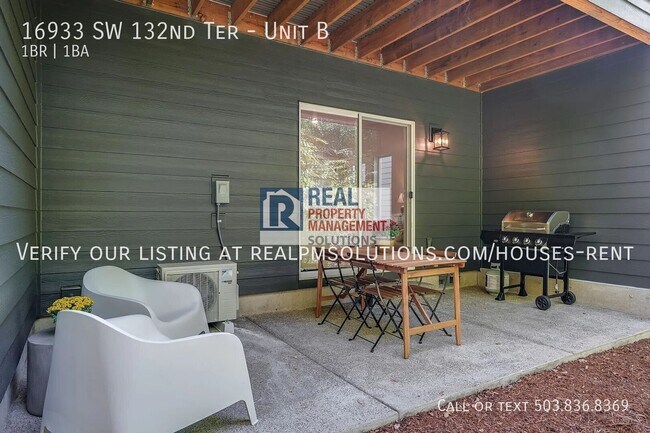 Building Photo - 16933 SW 132nd Terrace