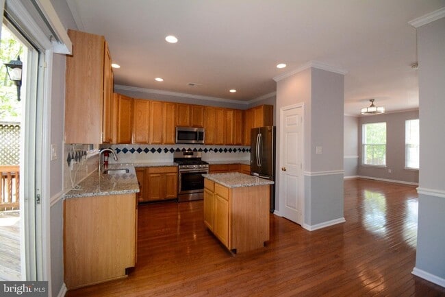 Building Photo - 6413 McCoy Rd