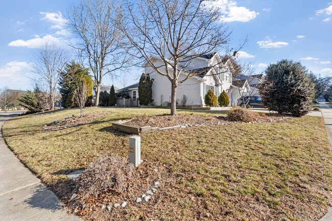 Building Photo - 101 Stoneham Dr