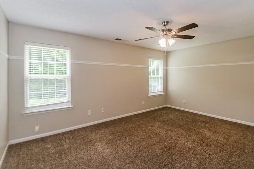 Building Photo - 10606 Pickerel Ln