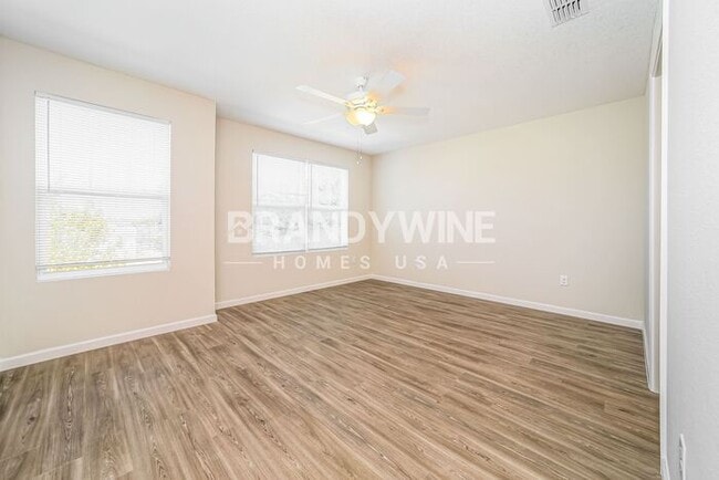 Building Photo - 530 Kit St