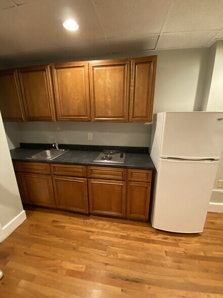 *Pictures are representative samples of the advertised unit. In some cases, the actual units you tou - 510 Beacon St