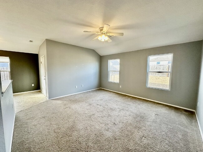 Building Photo - 816 NW 68th Ave