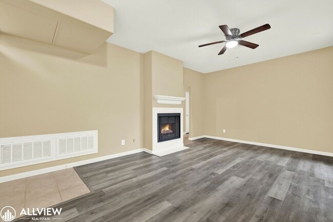 Building Photo - Ground-Floor, 2 Bed/2 Bath, Prime Carmel Valley Condo with Resort Amenities!