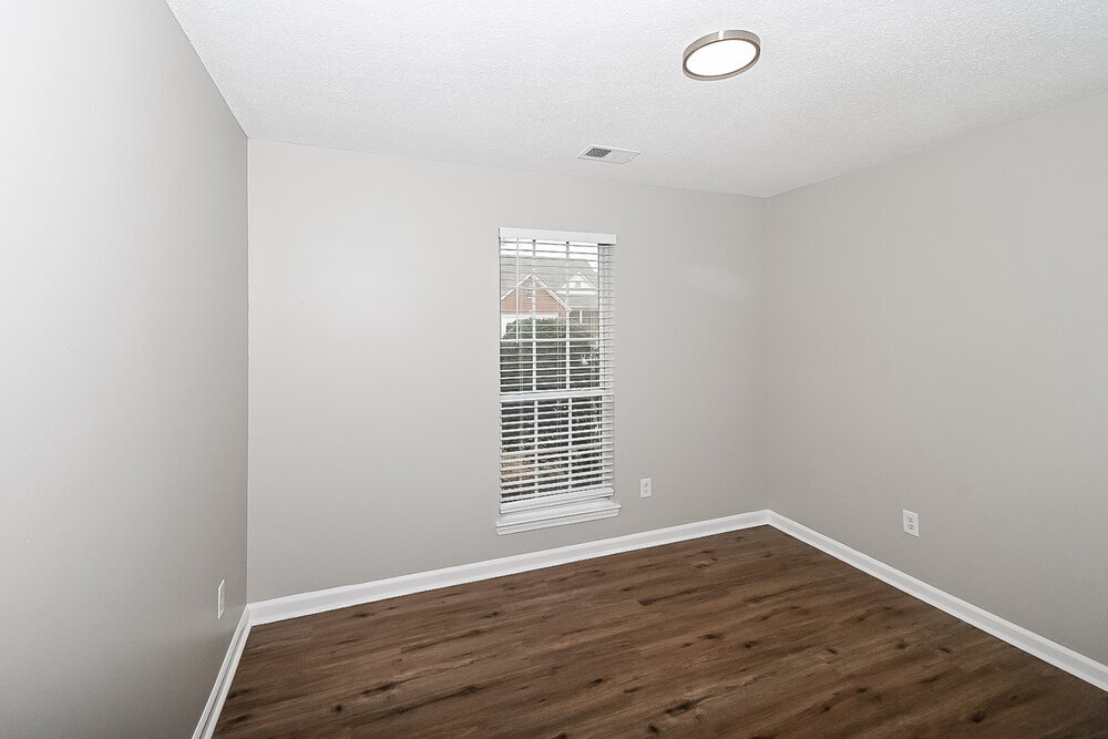 Building Photo - 2785 Pinnacle Dr