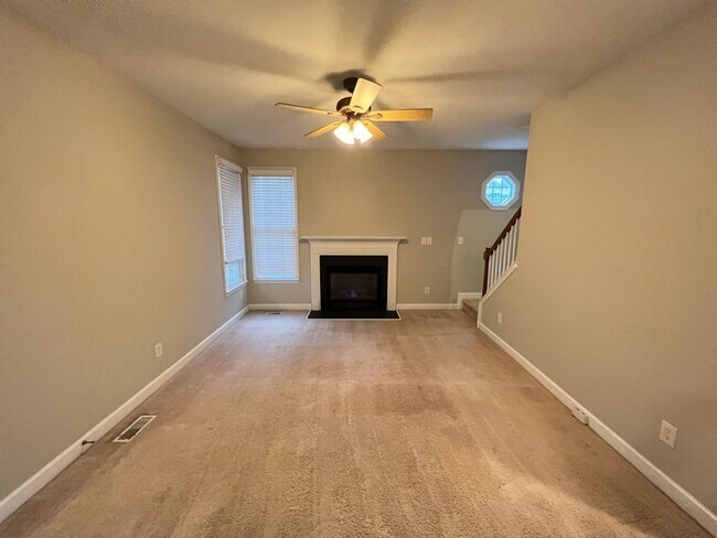 Building Photo - 8207 Morrell Ln