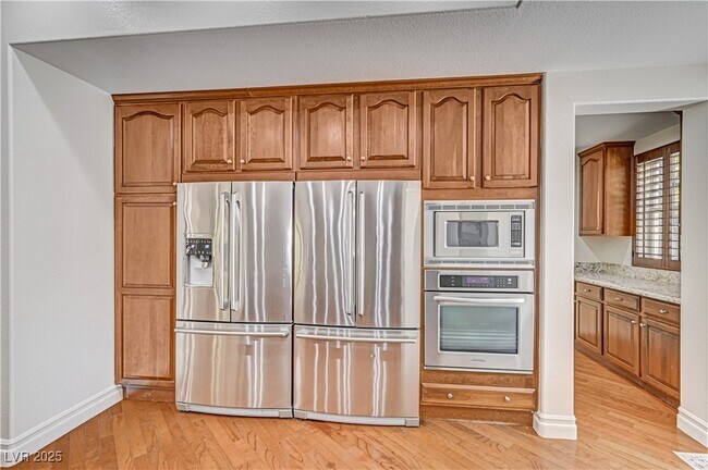 Building Photo - 3680 Belvedere Park Ln