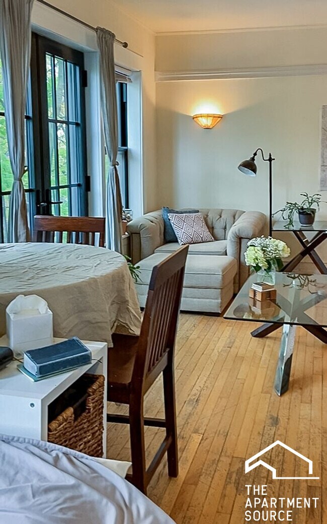 Primary Photo - 630 W Arlington Pl