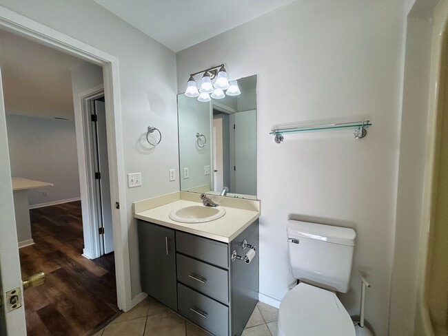 Building Photo - Wrightsville Beach School District** - Ava...