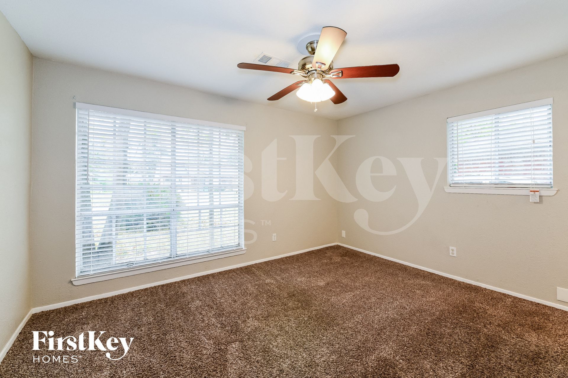 Building Photo - 5721 Melanite Ave