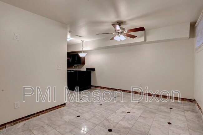 Building Photo - 2020 N Calvert St