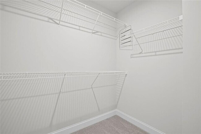Building Photo - 2779 White Oak Ln