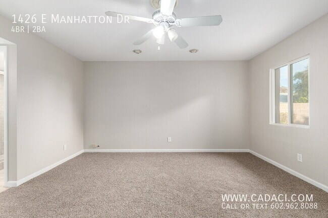 Building Photo - 1426 E Manhatton Dr