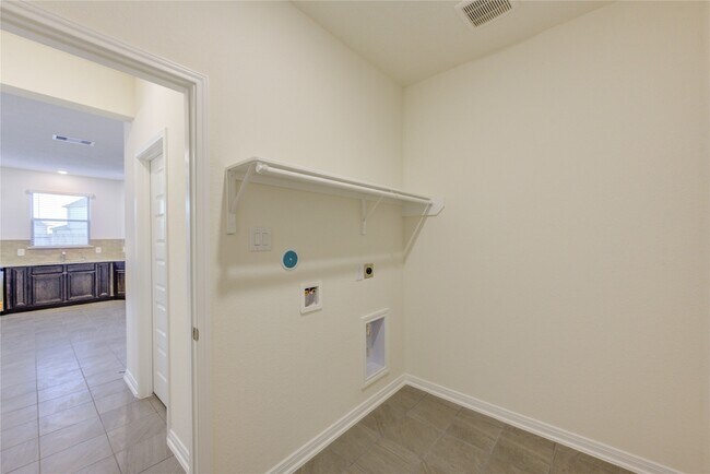 Building Photo - 22851 Fulton Lndg Dr