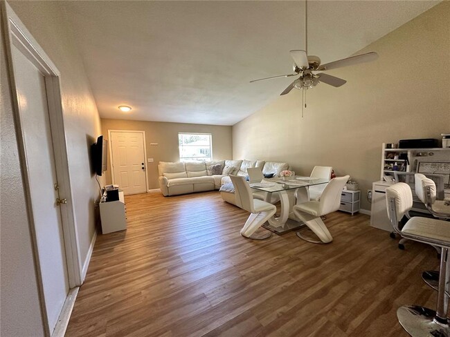Building Photo - 22787 Penny Loop