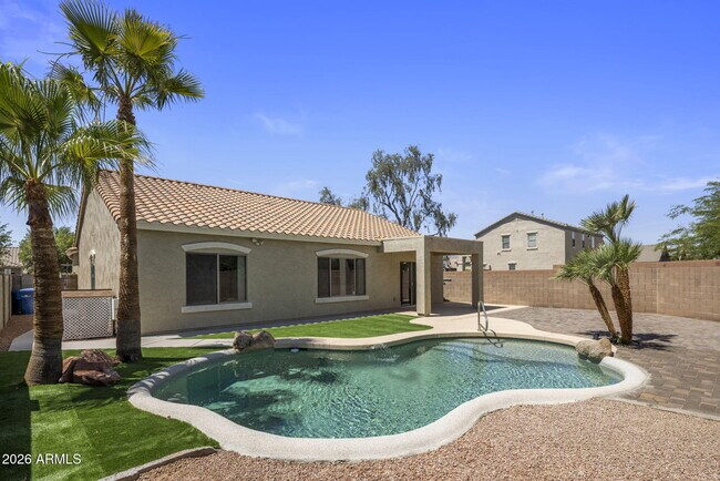 Building Photo - 17862 W Caribbean Ln
