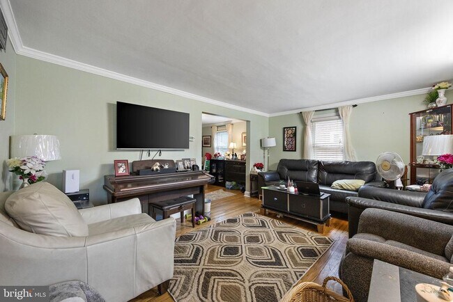 Building Photo - 412 Goodley Rd