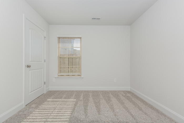 Building Photo - 236 Bermuda Lakes Dr