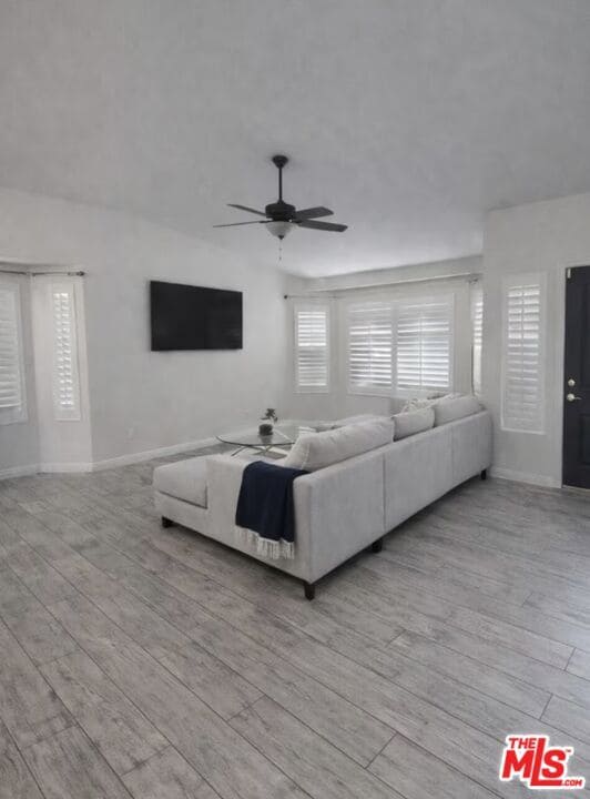 Building Photo - 2982 Briarwood Dr