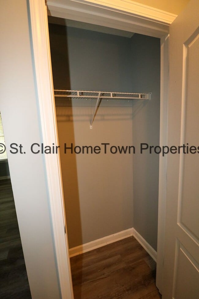 Building Photo - Totally Remodeled Tri-Plex in Lincoln School System