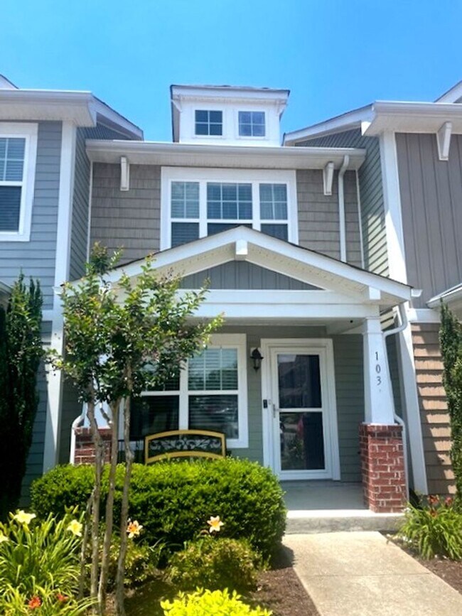 Primary Photo - Mount Juliet 2 Bedroom 2.5 Bath Townhome N...