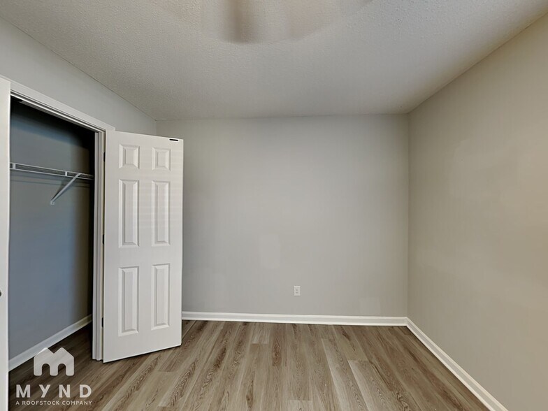 Building Photo - 2706 Dry Well Cove