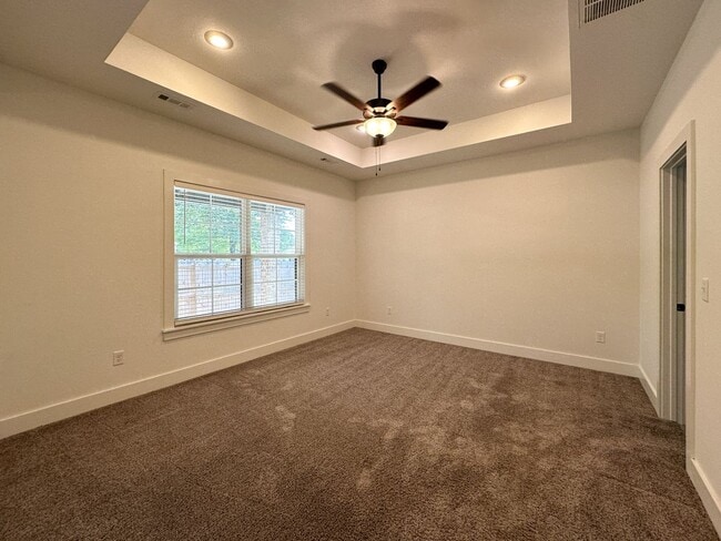 Building Photo - 2196 N Woodlark Ln