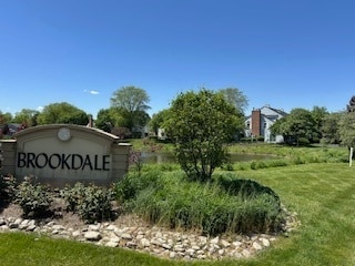 Building Photo - 1300 Queensgreen Cir