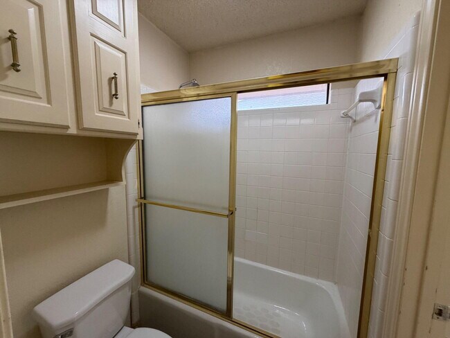 Building Photo - 5806 78th St