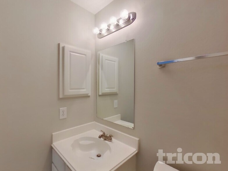 Building Photo - 7306 Autumn Brook