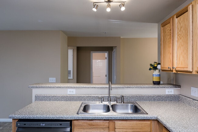 Building Photo - 1801 Trailwood Heights Ln