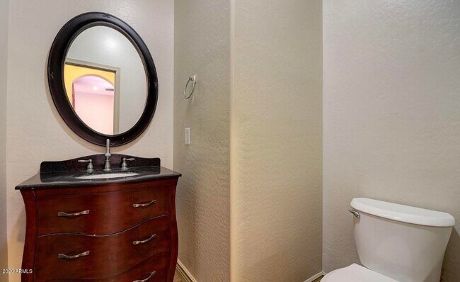 Building Photo - 2347 W Dusty Wren Dr