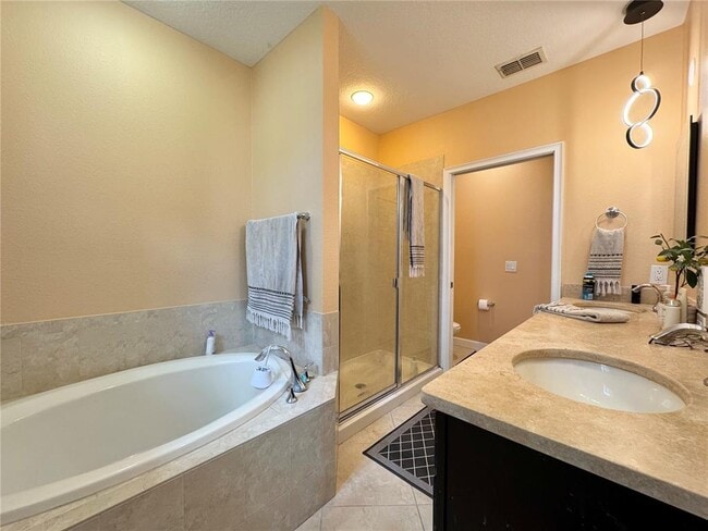 Building Photo - 1191 Bolton Pl