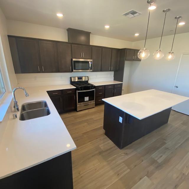 Building Photo - 1466 Encantada Ave