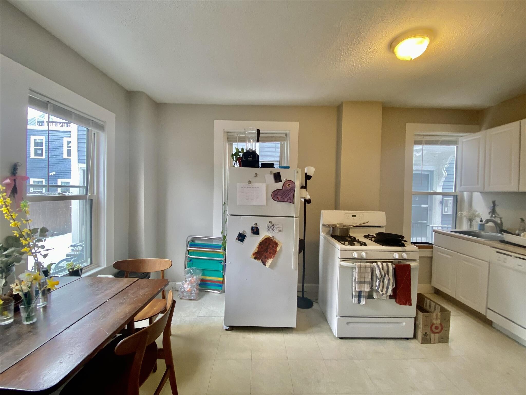 Building Photo - 5 Elmer St