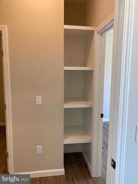 Building Photo - 376 E Main St