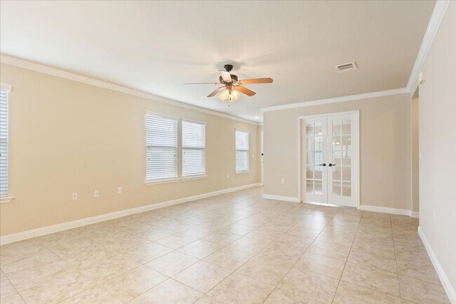 Building Photo - 322 Salado Creek Ln