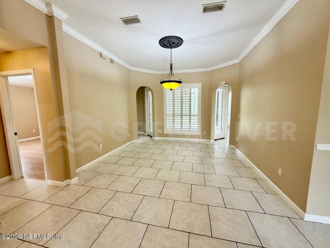 Building Photo - 1462 Scenic Oaks Dr