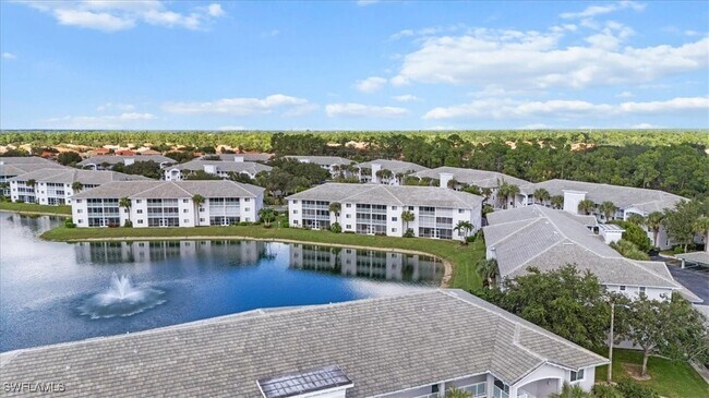 Building Photo - 7815 Regal Heron Cir