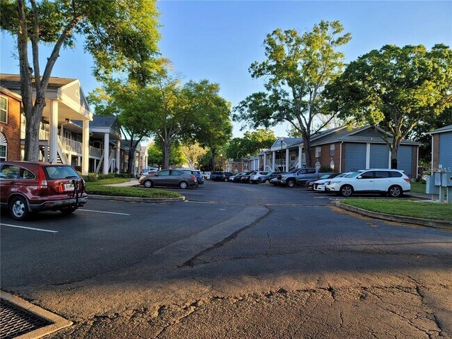 Building Photo - 5477 Lake Margaret Dr