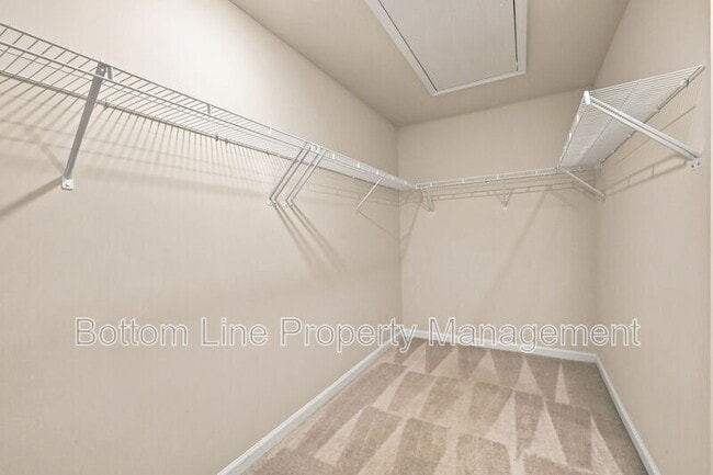 Building Photo - 6331 Andante Ave